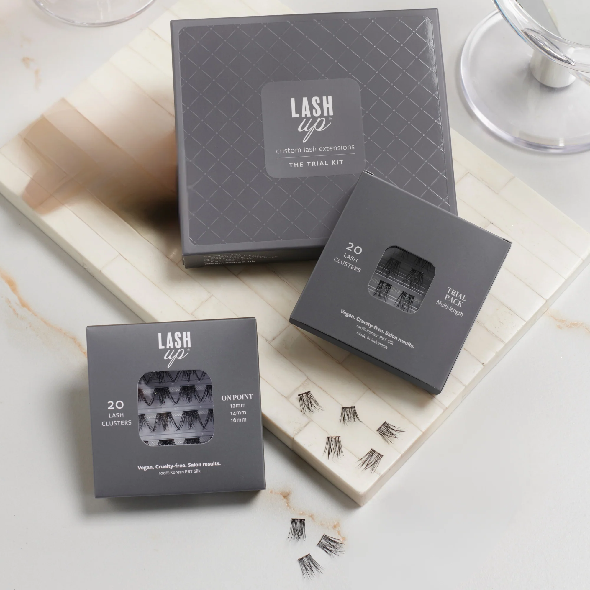 Customise your Mini Trial Lash Kit with your choice of lashes and free lash accessory! - Image 2