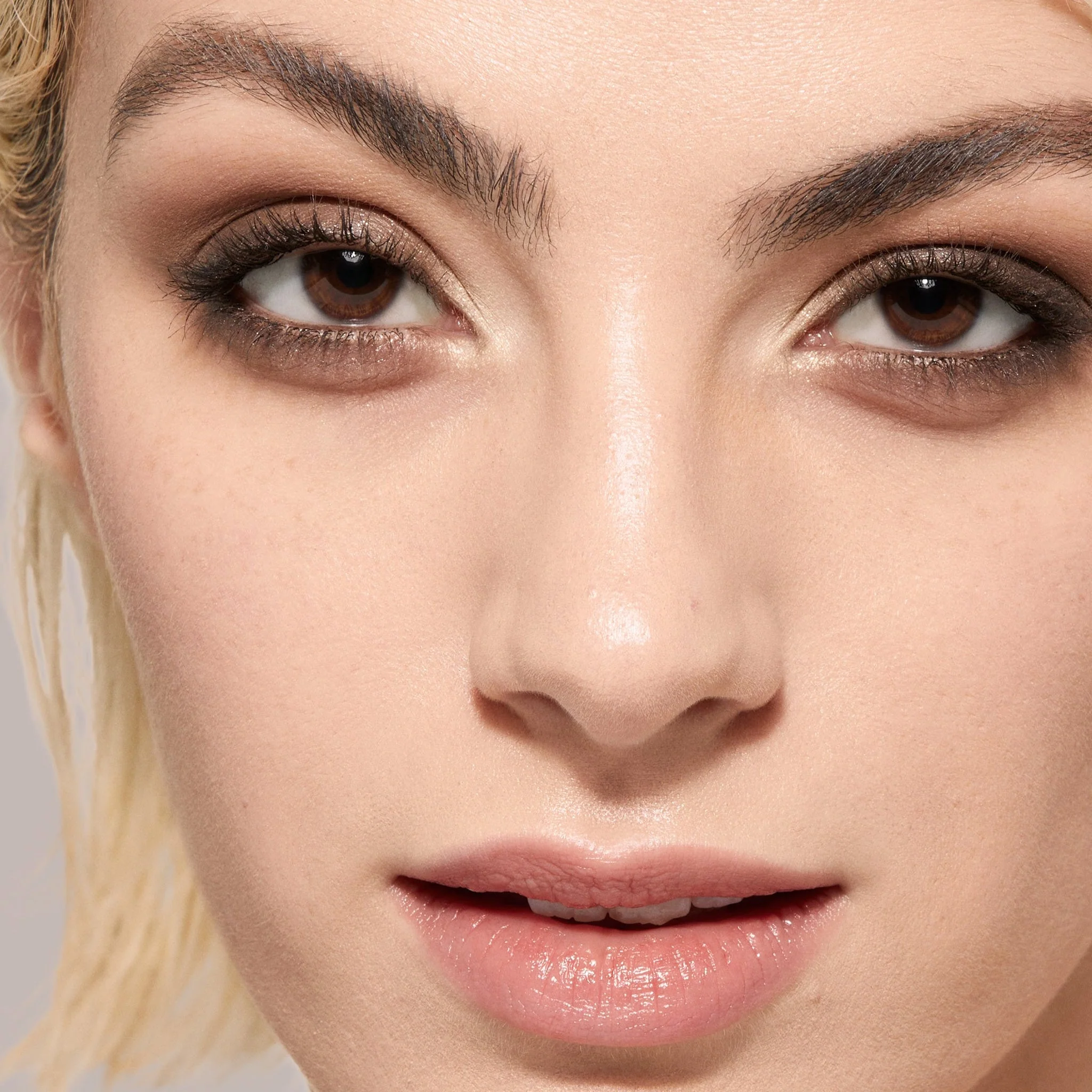 JOAH Eyeshadow and Brush Concept Collection - Stylist Only - Image 5
