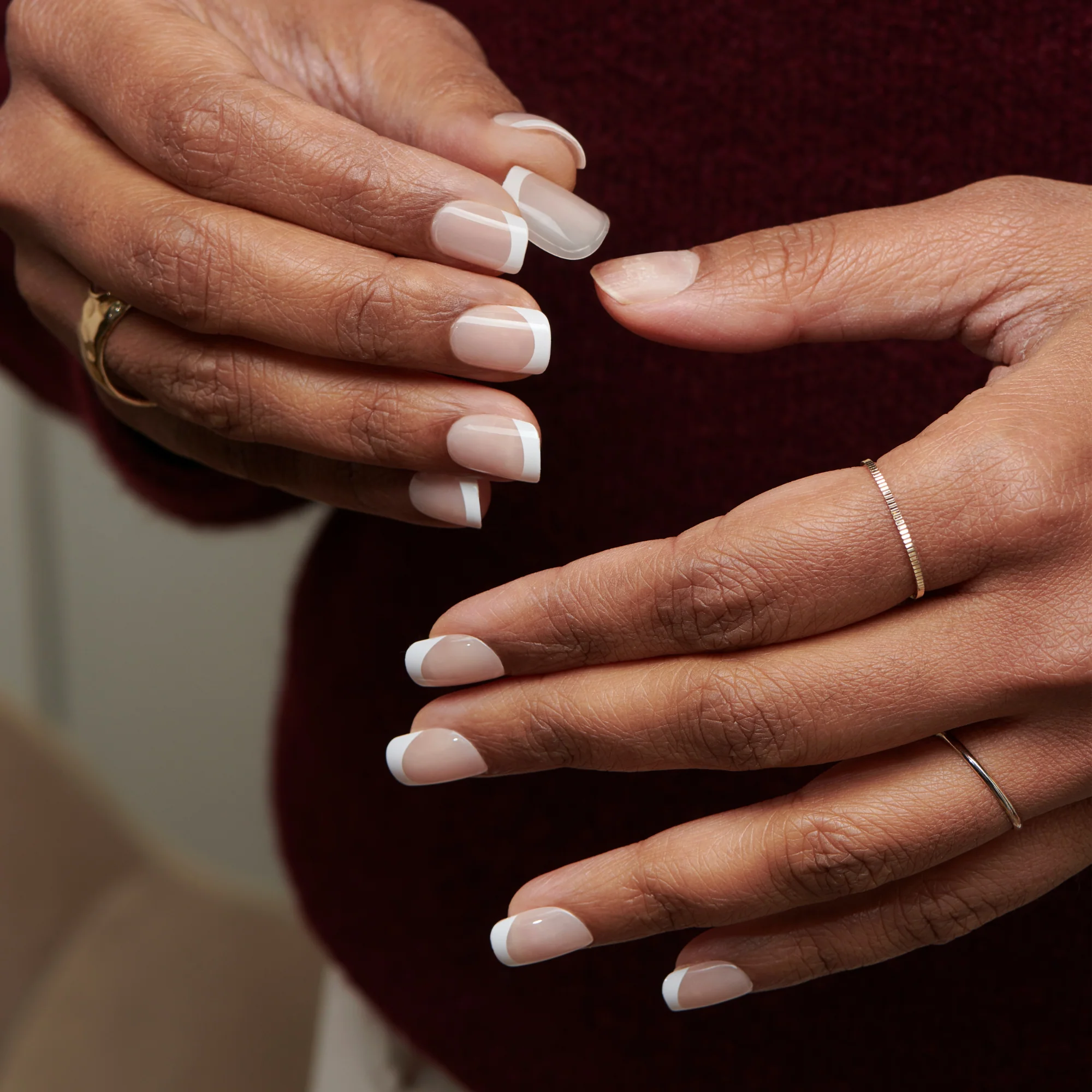 The Classics - Short Squoval Nail On Press On Manicure - Image 3