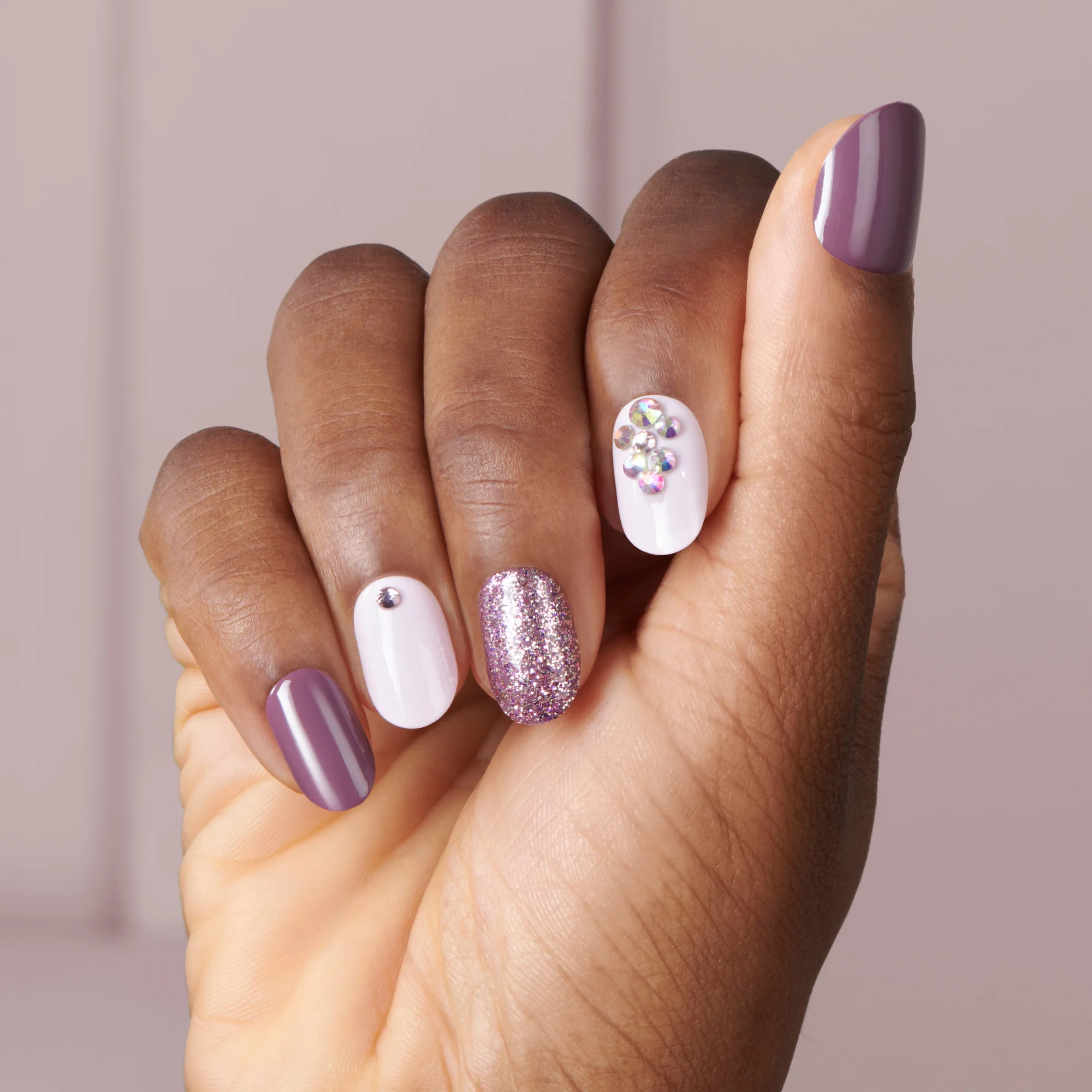 Twilight - Short Oval Nail On Press On Manicure - Image 3