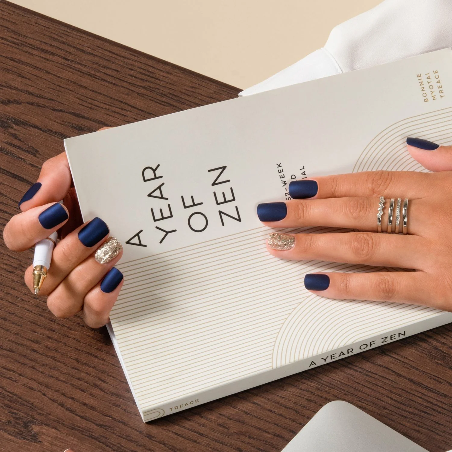 Reminisce - Squoval Weekender Press on Manicure - Image 2